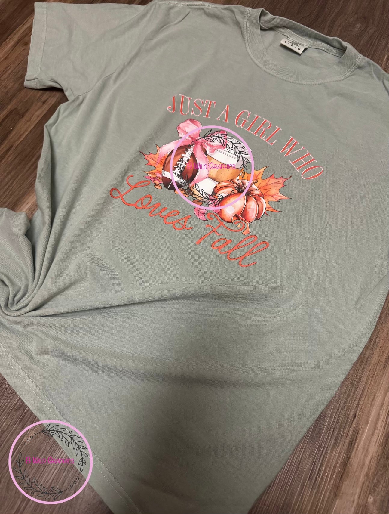 Just a girl who loves Fall T-Shirt