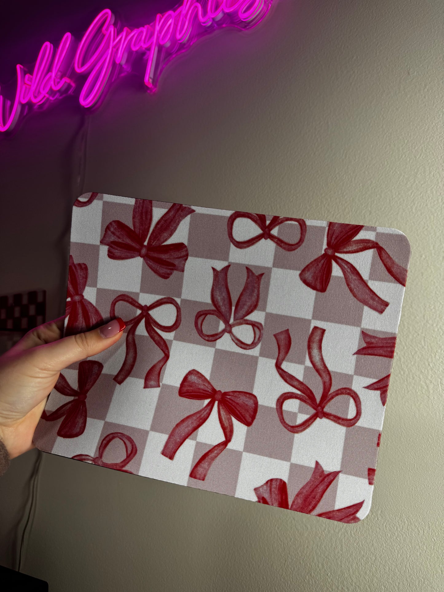 Checkered Girly Bows Mouse Pad